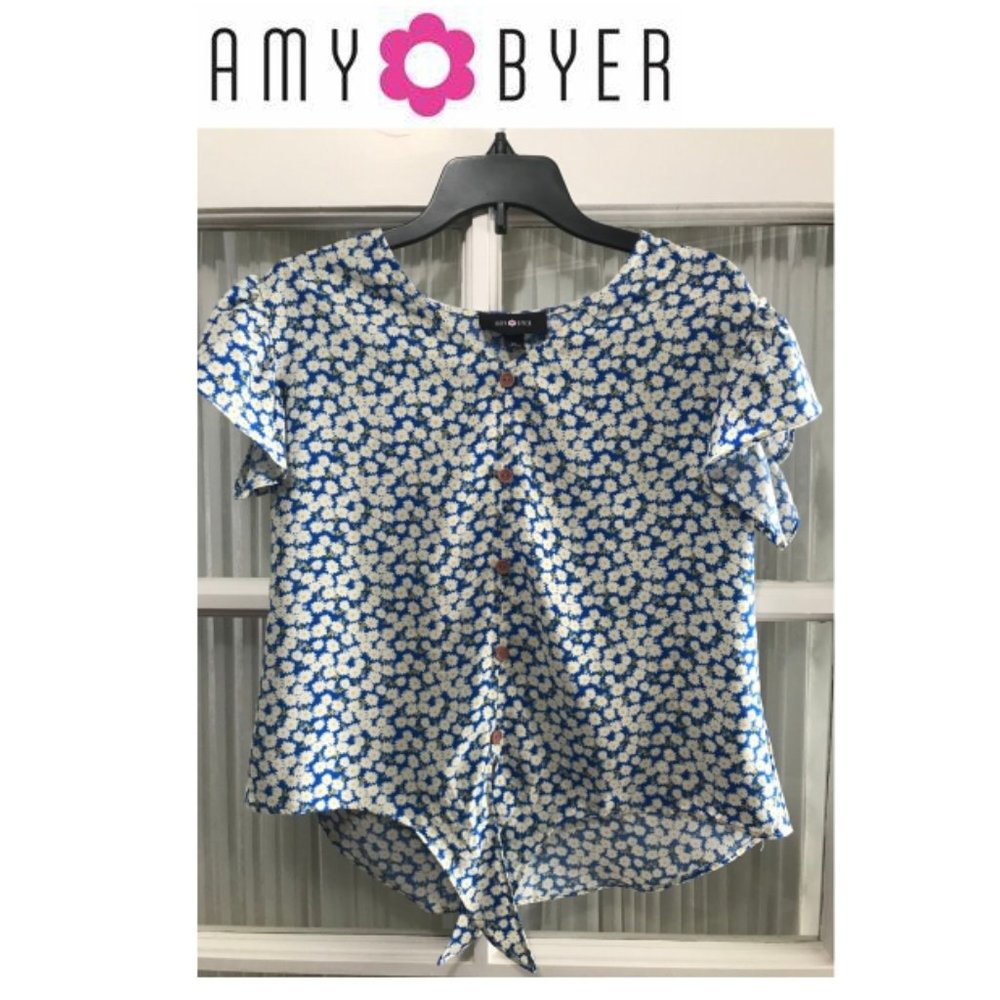 Amy Byer short-sleeve top; daisy print; tie front; girls' size M (10/12)